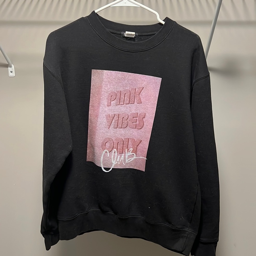 NWOT * Boohoo Black Pink Vibes Only Crewneck Sweatshirt in Size Small